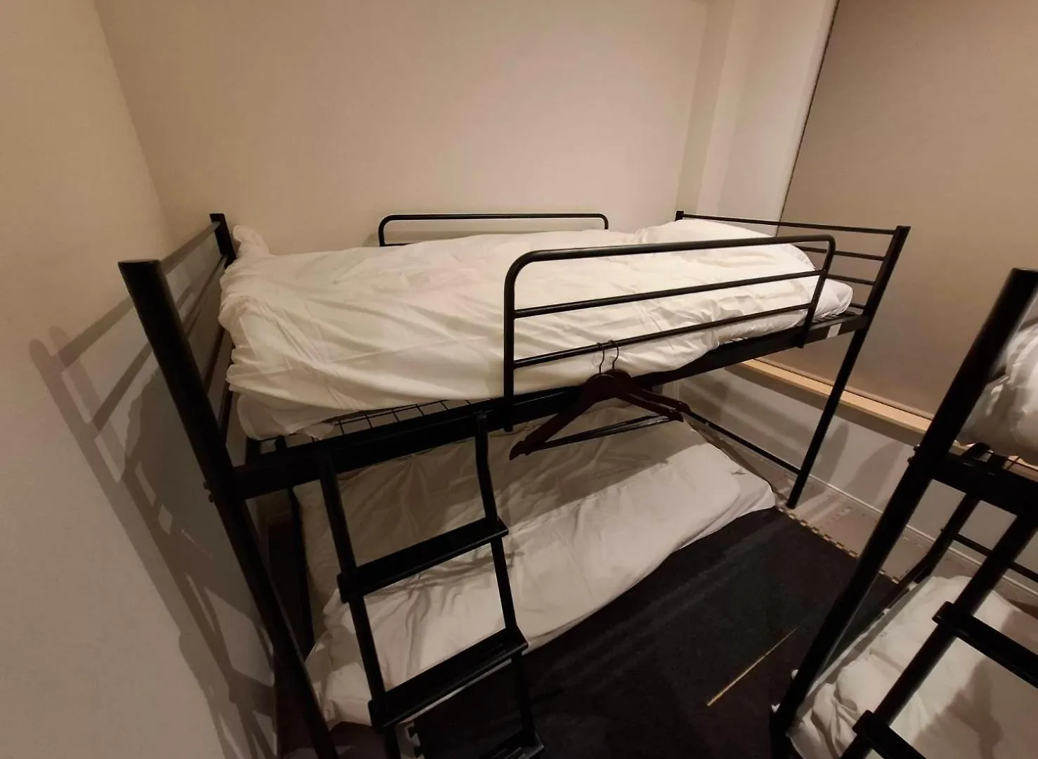 駐車場無料 Nagoya Hostel The Three Smiles Free Car Park Japão