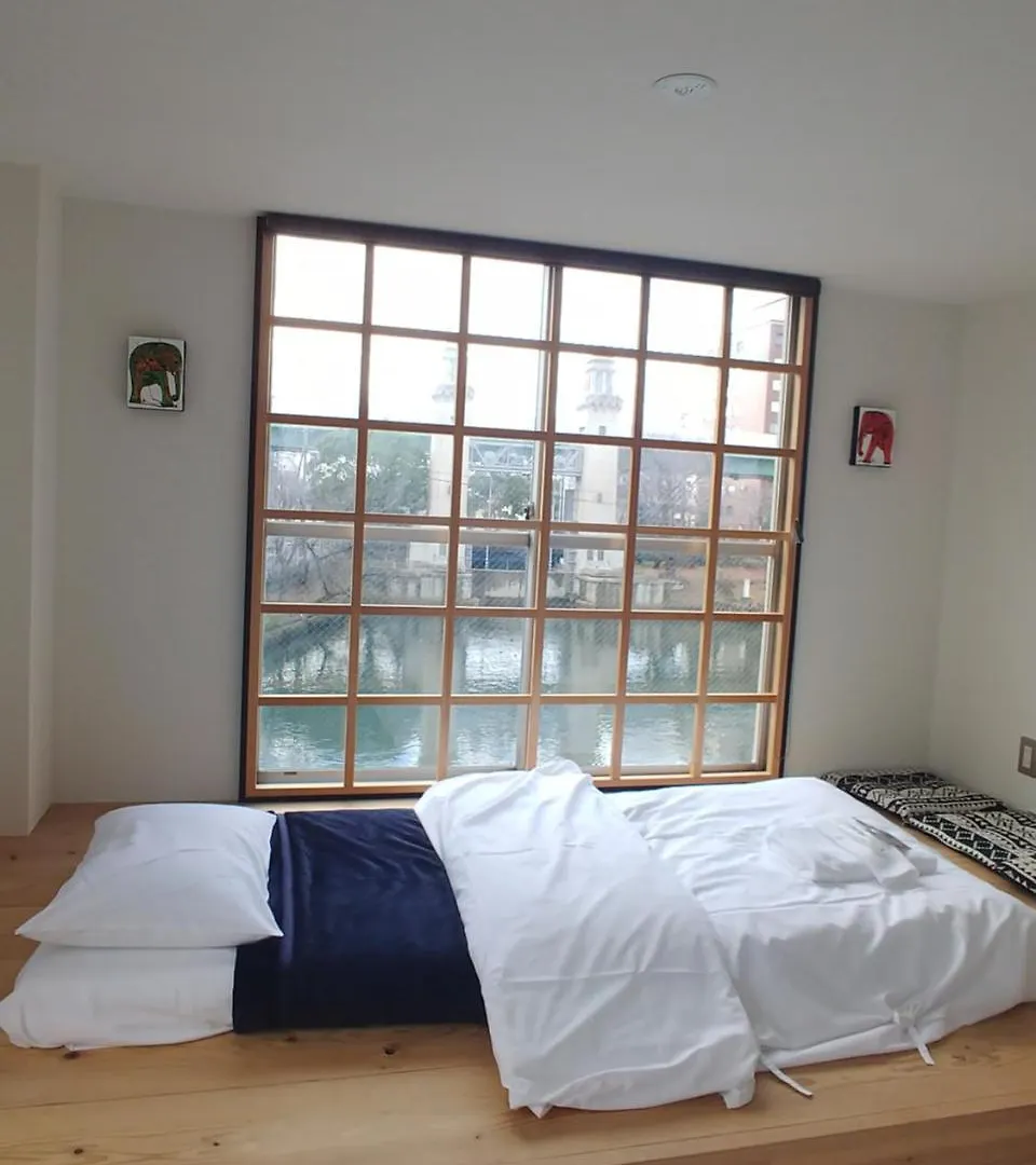 駐車場無料 Nagoya Hostel The Three Smiles Free Car Park